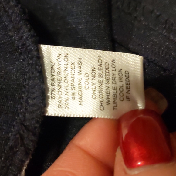 LOFT Seamed Ponte Dark Grey Leggings Size Small - Picture 4 of 4